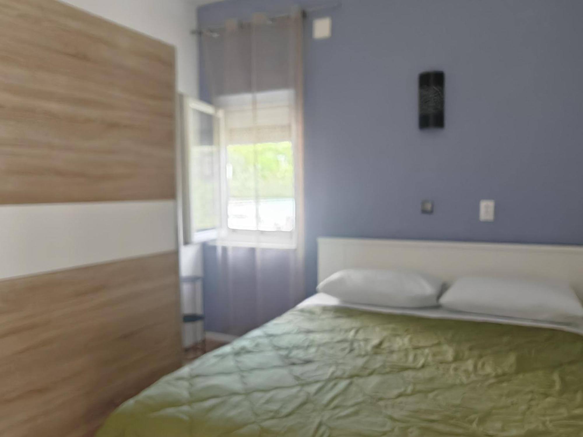 Holiday House "Villa Flora" Шибеник Екстер'єр фото