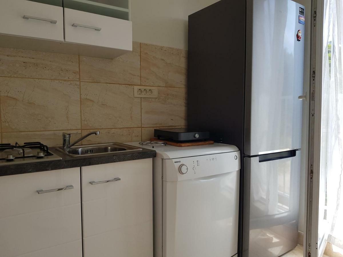 Holiday House "Villa Flora" Шибеник Екстер'єр фото