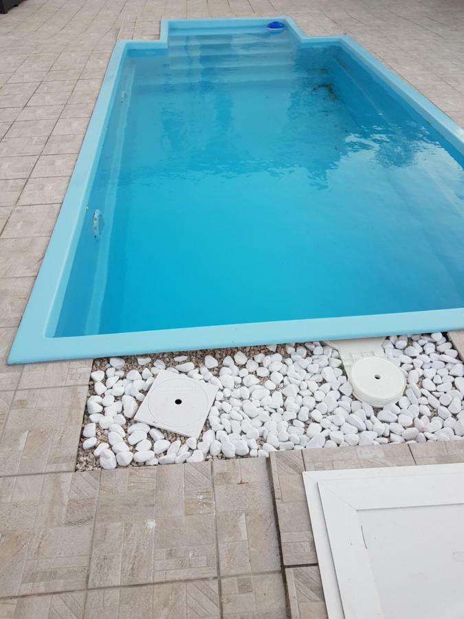 Holiday House "Villa Flora" Шибеник Екстер'єр фото